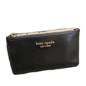 Kate Spade Spencer Continental Wristlet Black Saffiano Leather PWRU7855 **flaw**